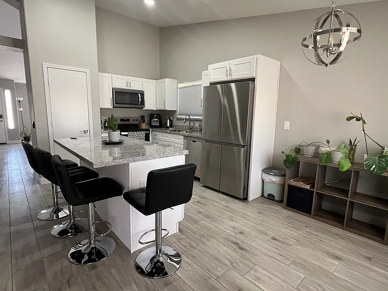 1408 E Carson Rd — Photo 8