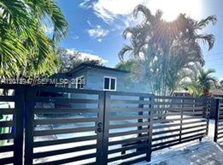 282 NW 55th St, Miami, FL 33127
