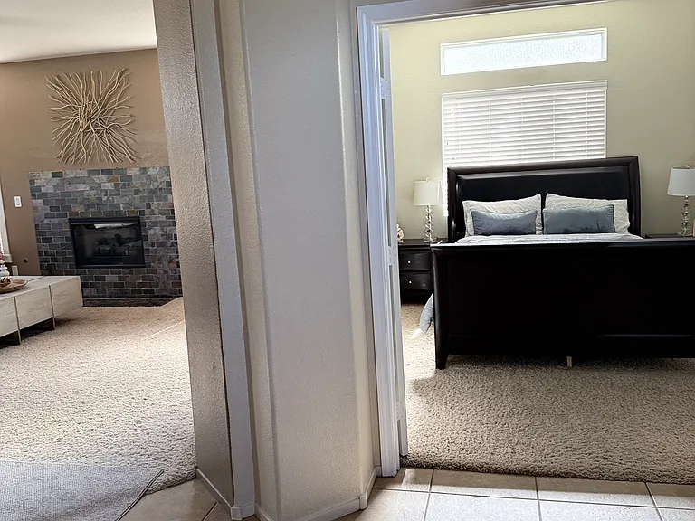 3874 Rugen Ave — Photo 3