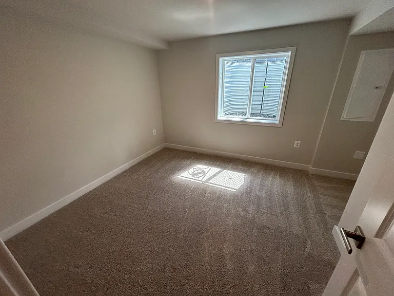 9098 Chapwith Dr — Photo 10