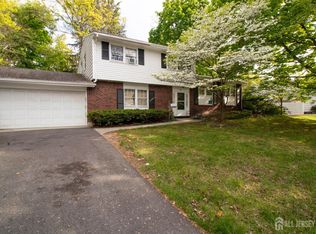 22 Agate Rd, East Brunswick, NJ 08816