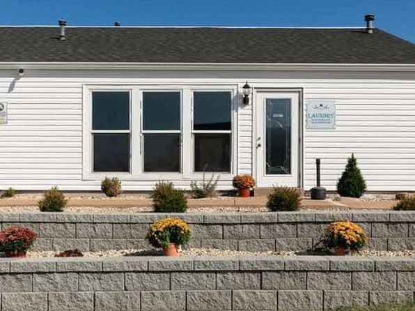 128 Sandstone Ct