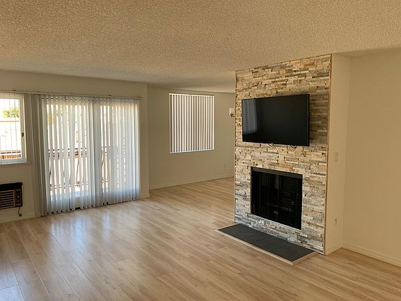 2nd image of 1536 S Saltair Ave APT 204