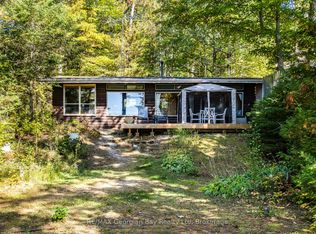 100 Nottawaga Dr, Tiny, ON L0L2J0