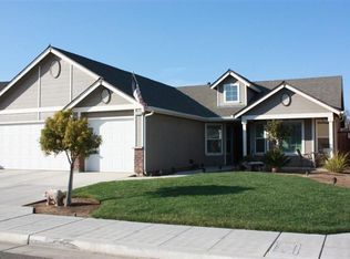 6928 E Fender Ave, Fresno, CA