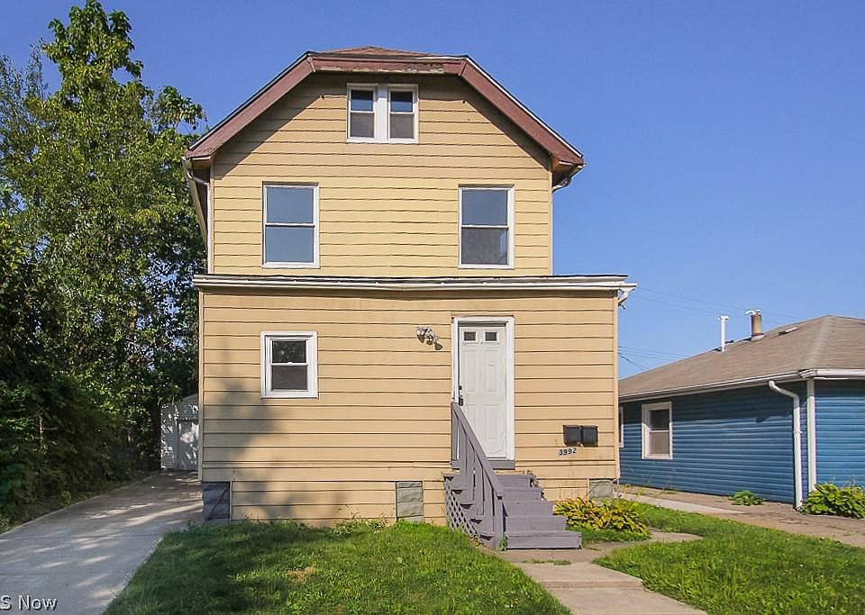 1st image of 3992 E 26th St #1