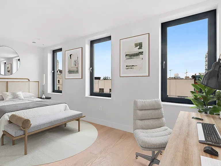 15 Avenue A #6 — Photo 3