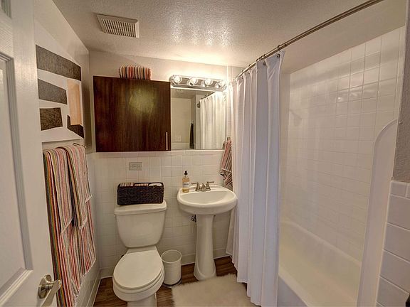 5th image of 435 N Julian St
