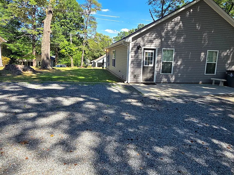 404 S Rose Ave — Photo 31