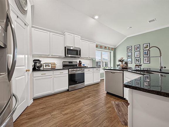 4th image of 2503 Union Bridge Ln