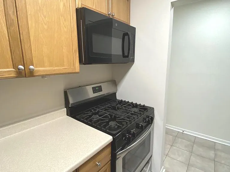 1531 Colonial Dr #104 — Photo 10