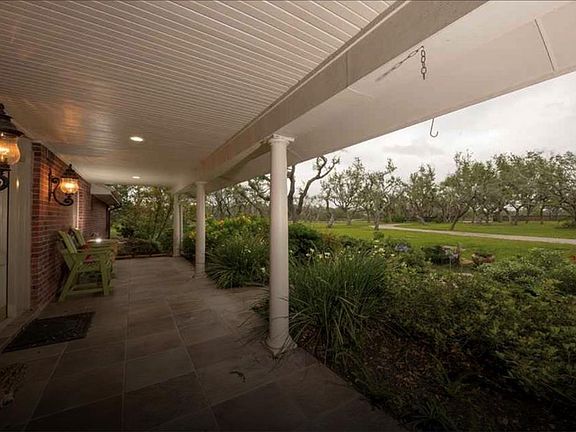 2nd image of 1309 Poinciana