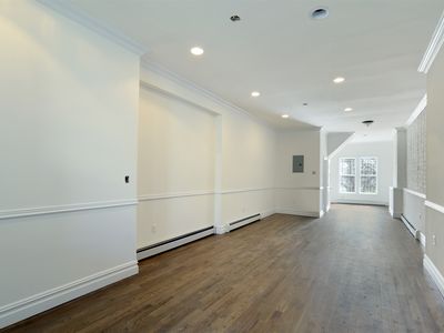 36 Rochester Ave, Brooklyn, NY, 11233