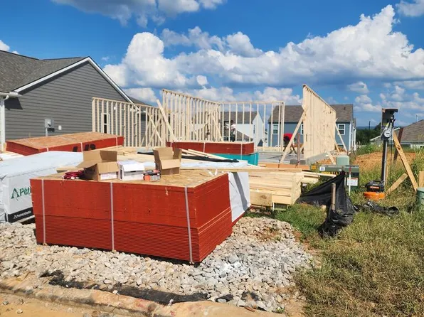 5428 Rock Cairn Rd, Cookeville, TN 38506