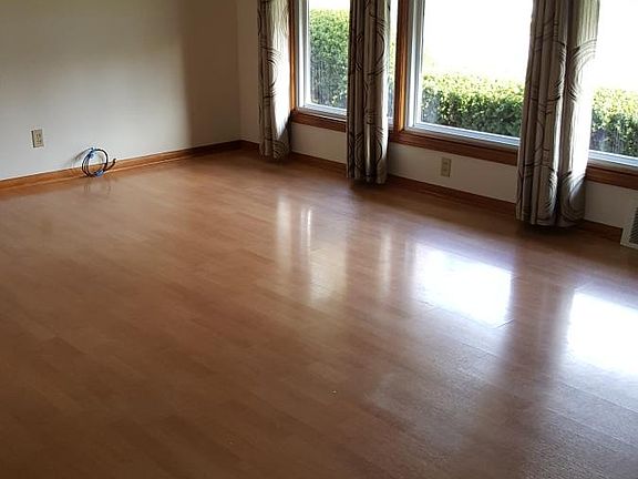 2nd image of 29783 Phillips Ave