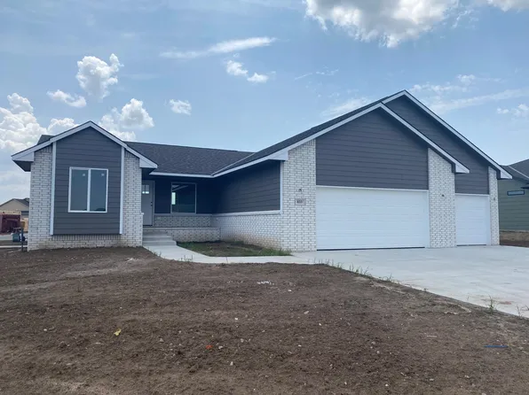 833 E Sunset St, Goddard, KS 67052