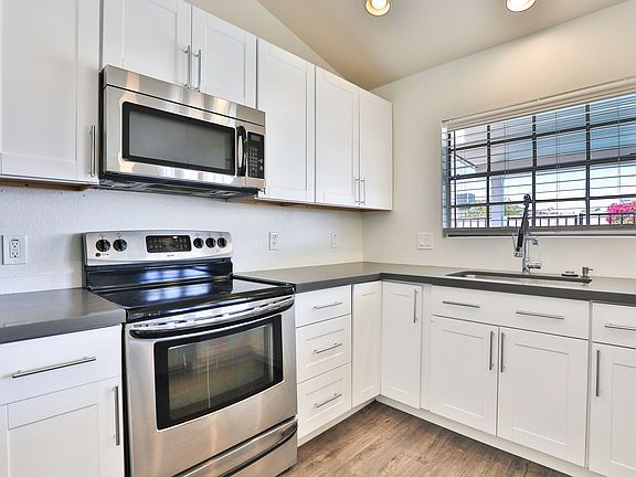 Upgraded Kitchen