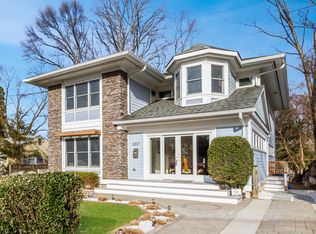 3207 Edgewood Rd, Kensington, MD 20895