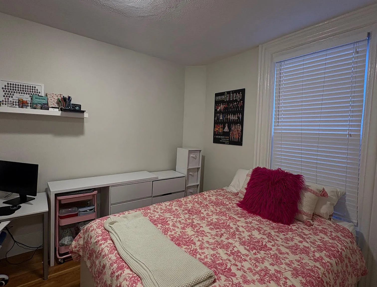 2 bed, 892 sqft, $4,000 — Photo 4
