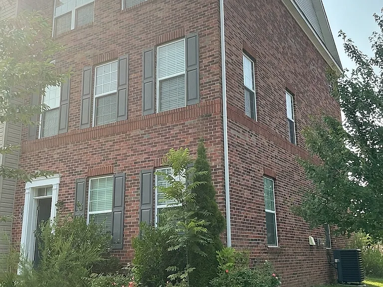 7701 Ken Dannager Ct — Photo 2