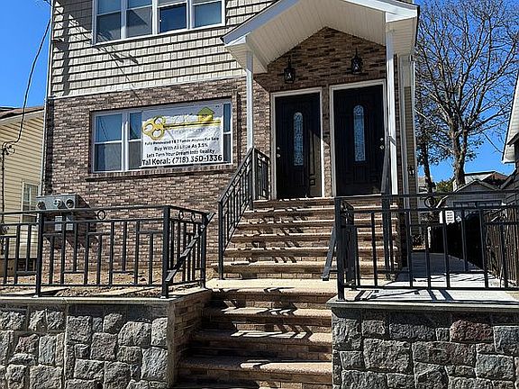 3rd image of 4523 Murdock Ave #Tal