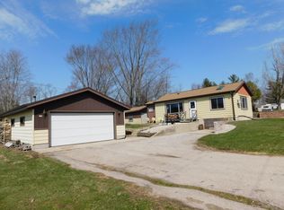 N3950 Division Rd, Cascade, WI 53011