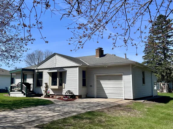 2934 Oak Ave, Slayton, MN 56172