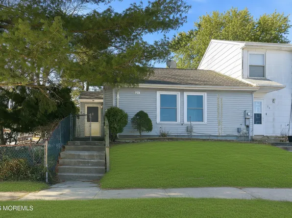 21 Potomac Court, Barnegat, NJ 08005