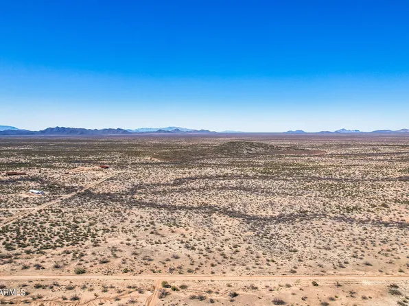 XXX OLD SCHOOL Road #D, Congress, AZ 85332