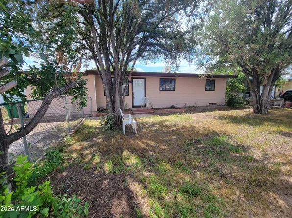 118 E PINAL Street, Huachuca City, AZ 85616
