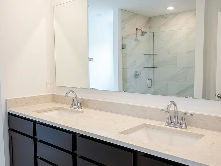 4252 Sedgewick Ln — Photo 13