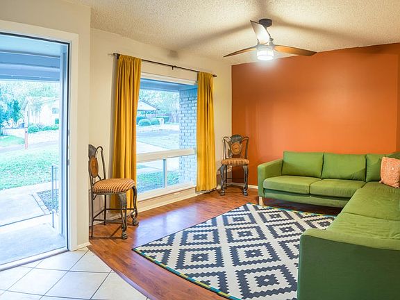 4th image of 5305 Beechmoor Dr