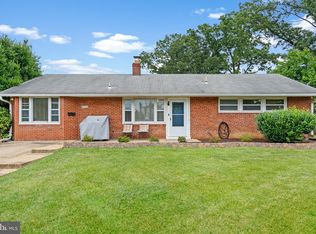 6608 Independence Ave, Springfield, VA 22151