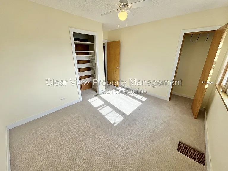 319 8a Ave S #UPPER — Photo 15
