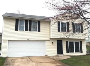 2548 Wellesley Dr, High Ridge, MO 63049