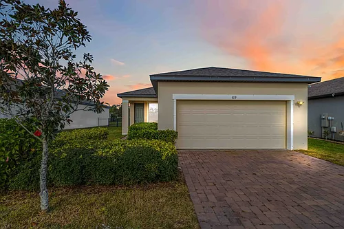 719 Ladyfish Ln Photo 1