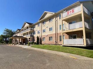 680 S Cassils Rd W #103, Brooks, AB T1R1H7