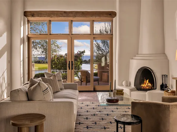 23 Plaza Del Corazon, Santa Fe, NM 87506