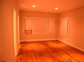 1221 E 6th St, Long Beach, CA