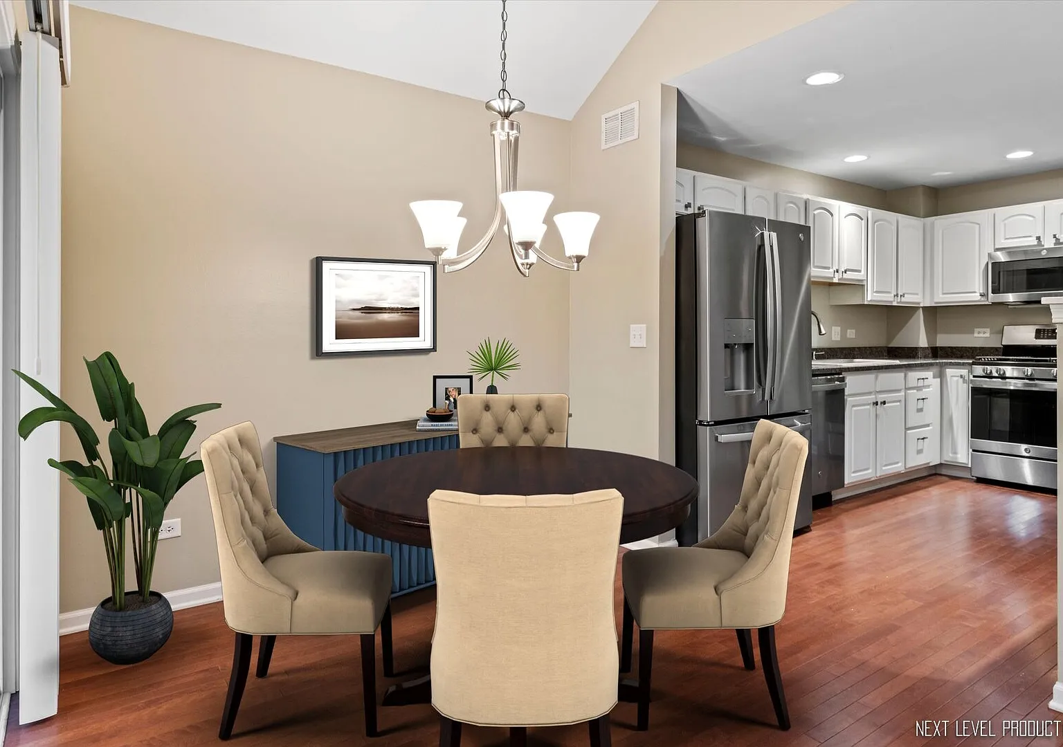 3 bed, 1690 sqft, $2,400 — Photo 4