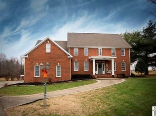 320 Braddie Cv, Paducah, KY 42001