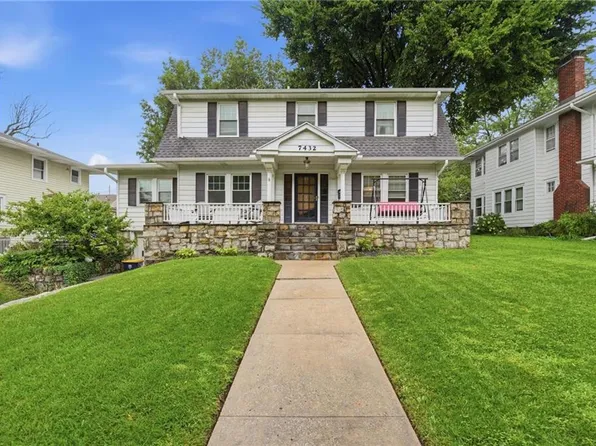 7432 Jarboe St, Kansas City, MO 64114
