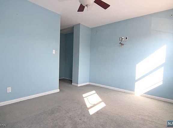 5th image of 725 Joralemon St Unit 53