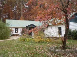 303 Ridge Rd, Trion, GA 30753