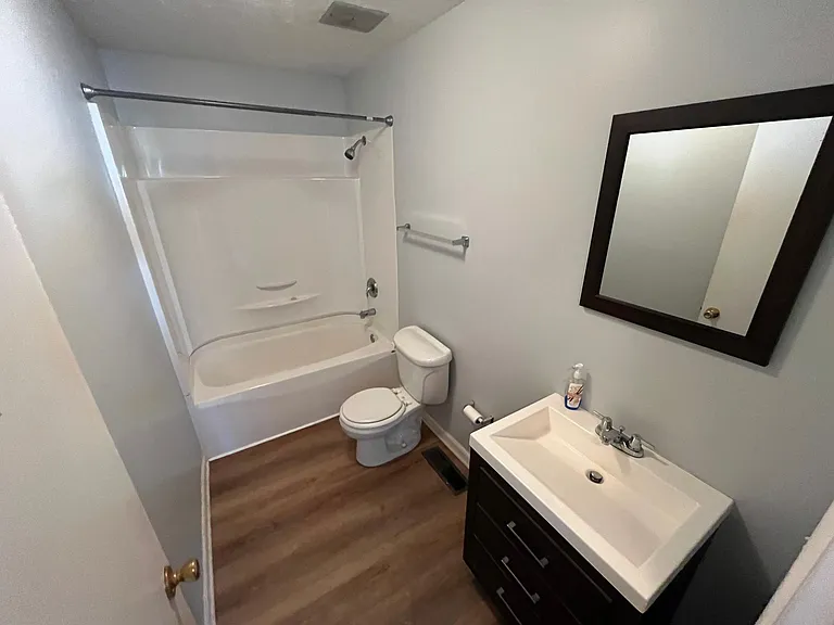 3224 Laurel Rd — Photo 10