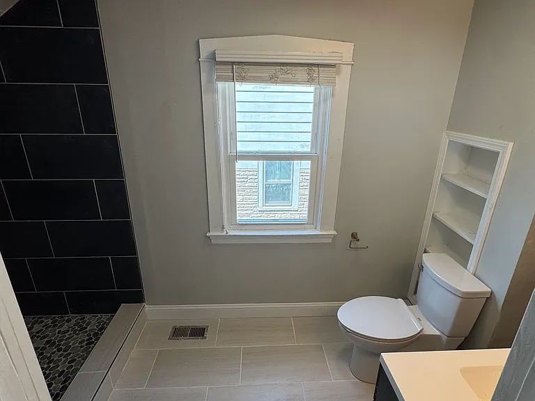 639 Harrison Ave — Photo 21