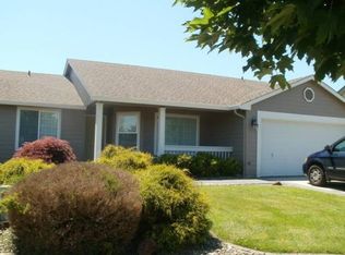 5621 Greyhawk Ln, Longview, WA 98632