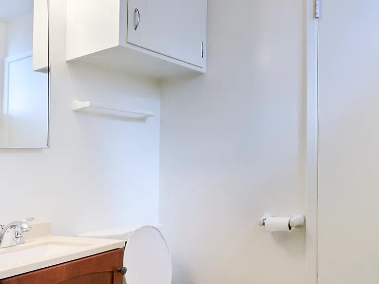 1114 S Myers St #B — Photo 13