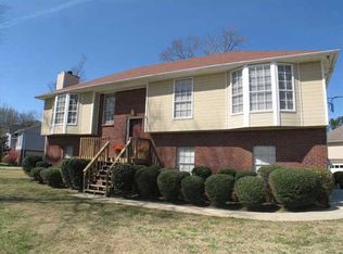 4714 Hollow Ln, Helena, AL 35080