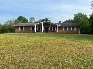 264 Bremen Garden Dr, Lexington, NC 27295